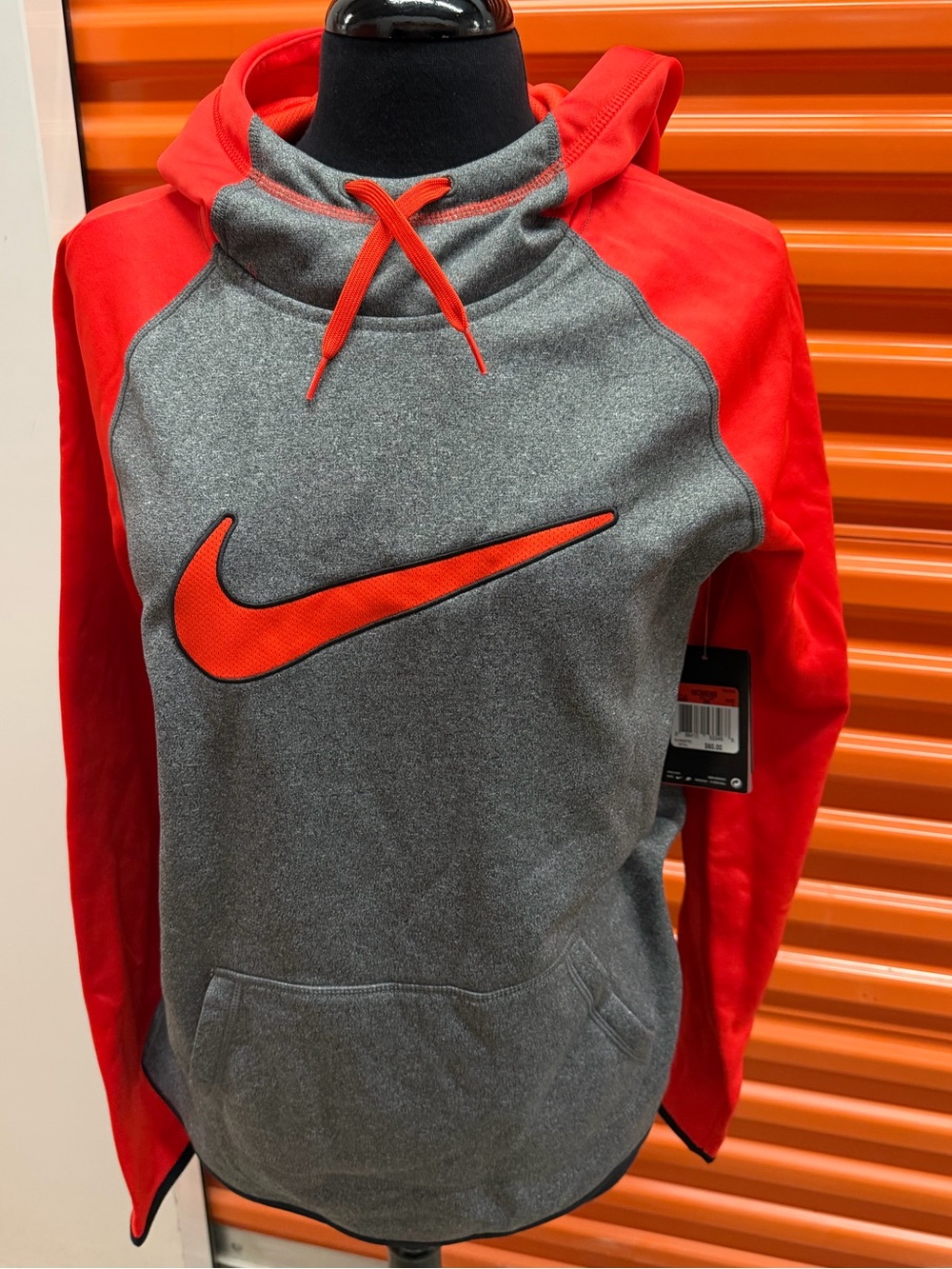 NWT Nike Women Gray & Red Pullover Hoodie Sweatshirt Size L 715597 036